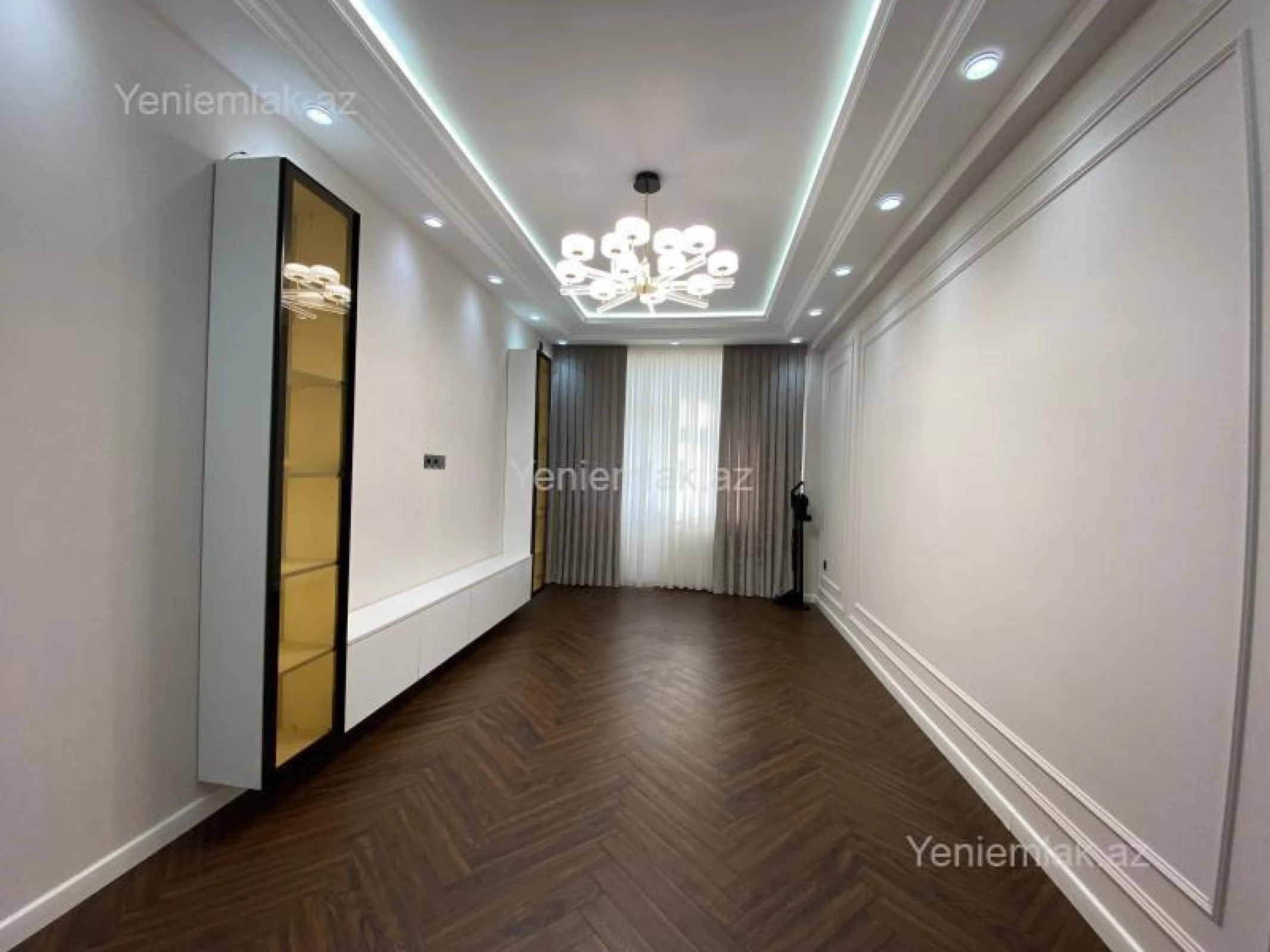 Satılır 3 otaqlı yeni tikili 100 m²