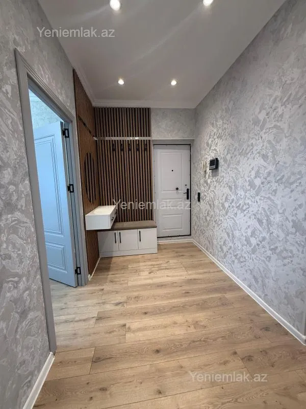 Satılır 3 otaqlı köhnə tikili 85 m²