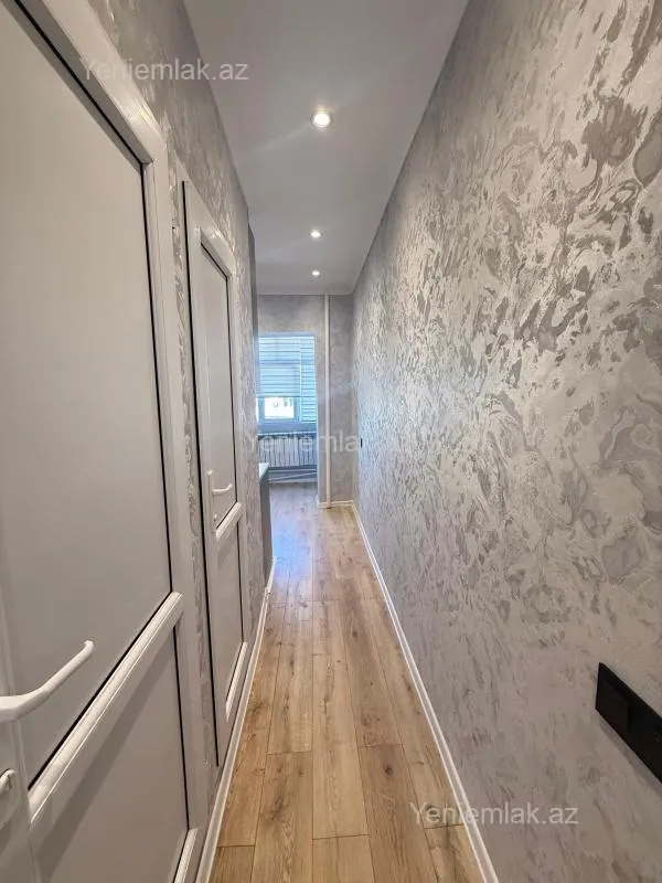 Satılır 3 otaqlı köhnə tikili 85 m²