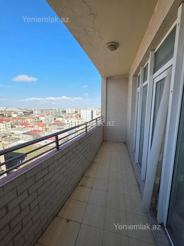 Satılır 4 otaqlı yeni tikili 180 m²