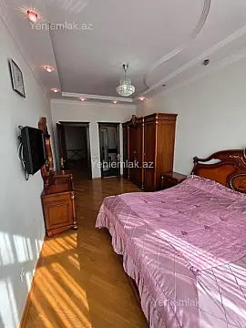 Satılır 4 otaqlı yeni tikili 180 m²