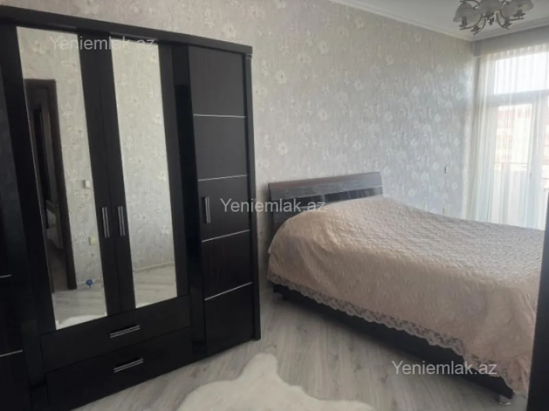 Satılır 2 otaqlı yeni tikili 86 m²