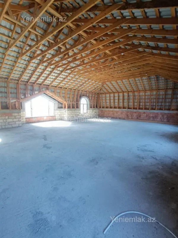 Satılır 3 otaqlı obyekt 372 m²