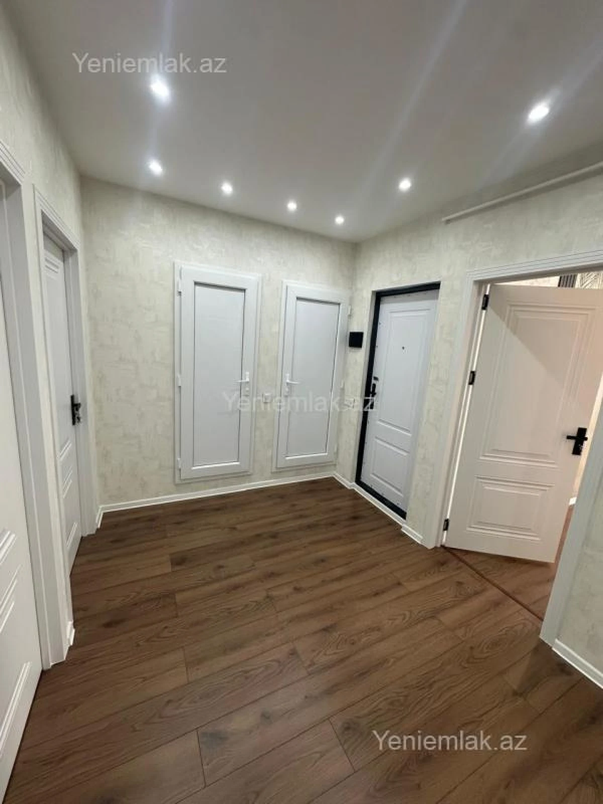 Satılır 3 otaqlı köhnə tikili 65 m²