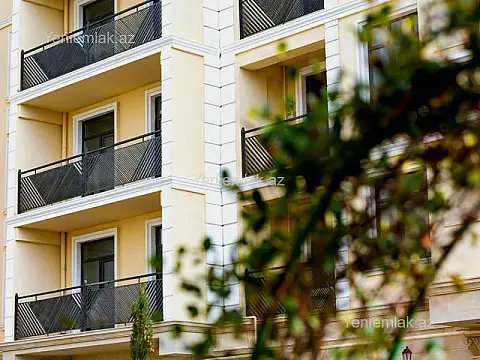 Satılır 3 otaqlı yeni tikili 131 m²