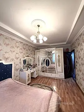 Satılır 4 otaqlı köhnə tikili 105 m²