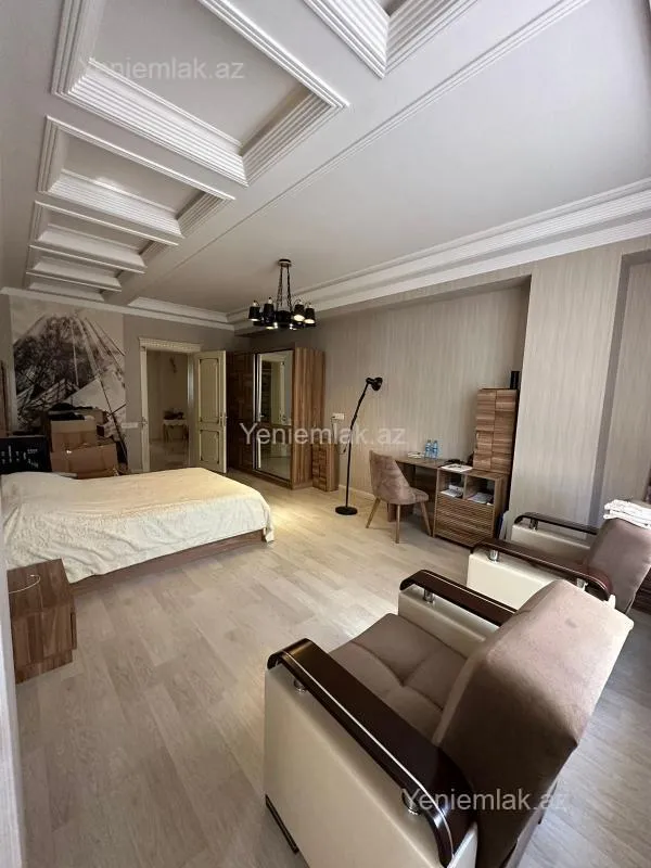 Satılır 5 otaqlı yeni tikili 250 m²
