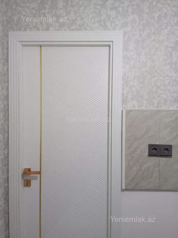 Satılır 1 otaqlı köhnə tikili 20 m²