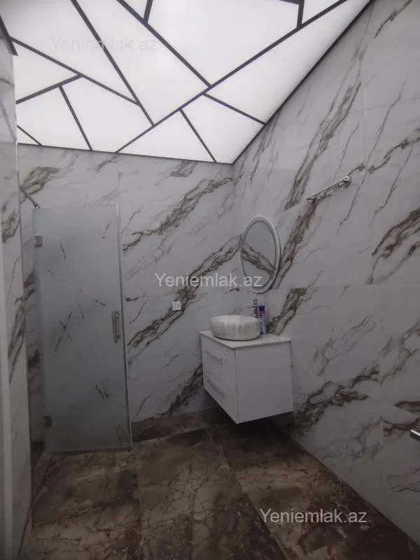 Satılır 2 otaqlı yeni tikili 65 m²