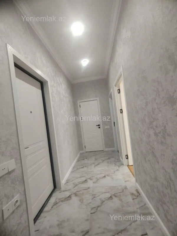 Satılır 2 otaqlı yeni tikili 65 m²
