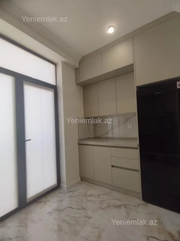 Satılır 2 otaqlı yeni tikili 65 m²