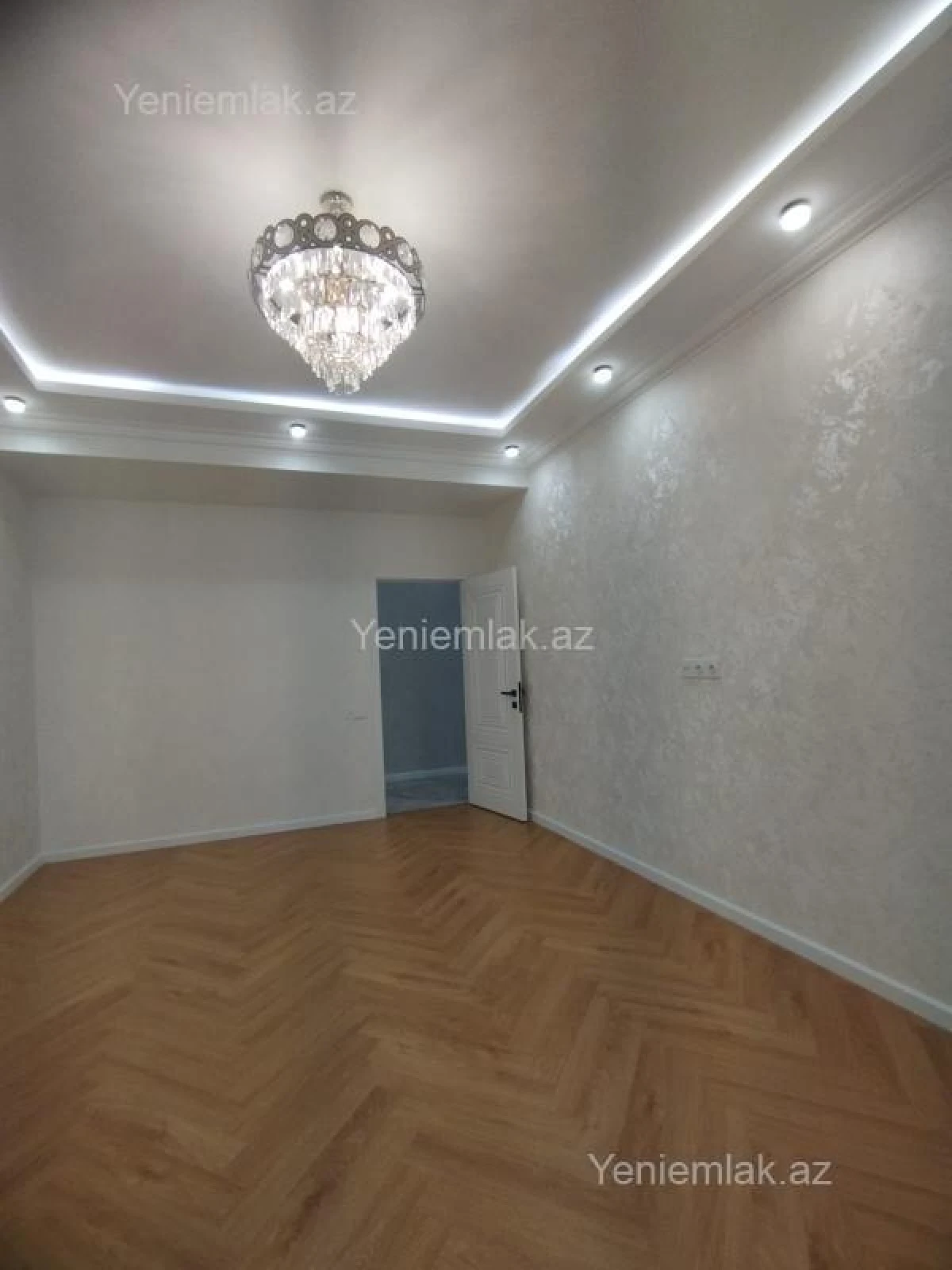 Satılır 2 otaqlı yeni tikili 65 m²
