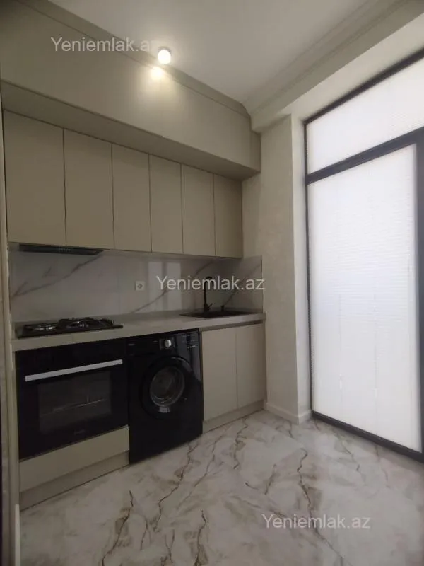 Satılır 2 otaqlı yeni tikili 65 m²