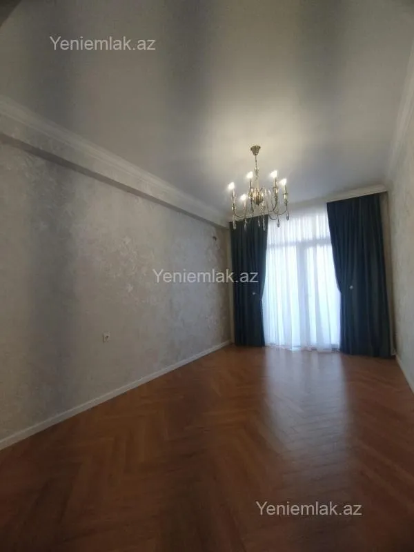 Satılır 2 otaqlı yeni tikili 65 m²