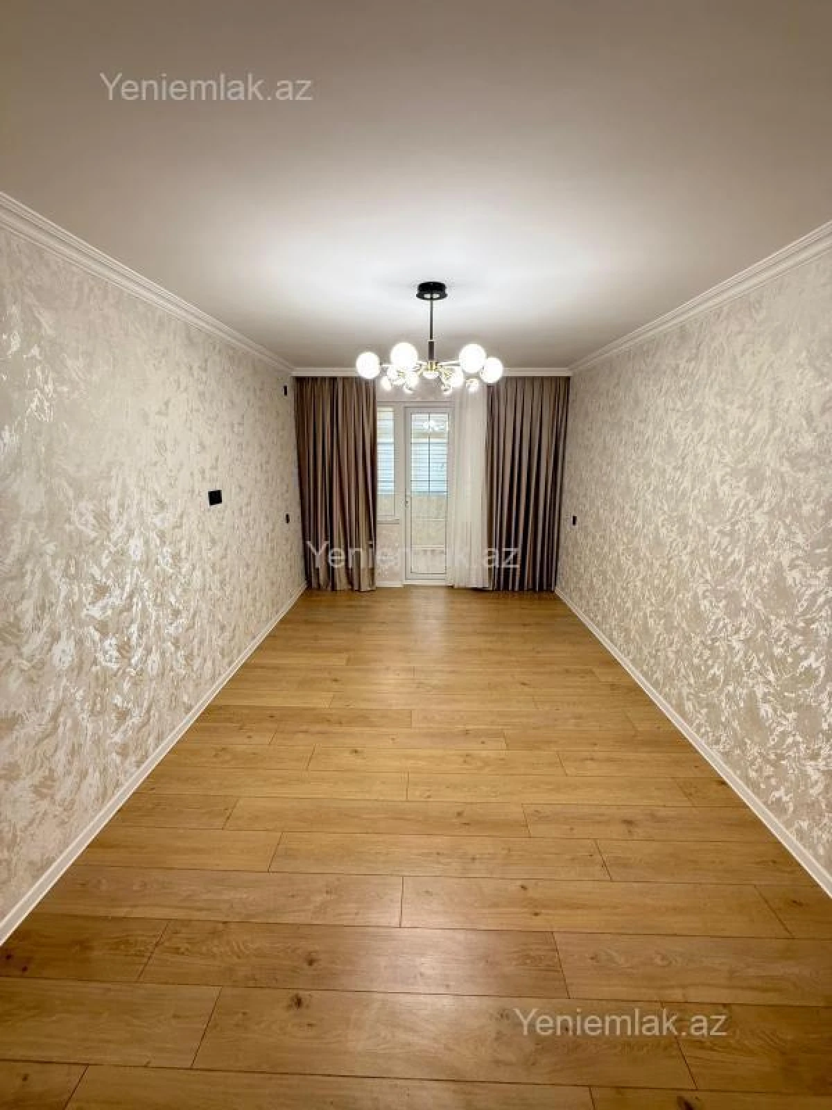 Satılır 3 otaqlı köhnə tikili 75 m²