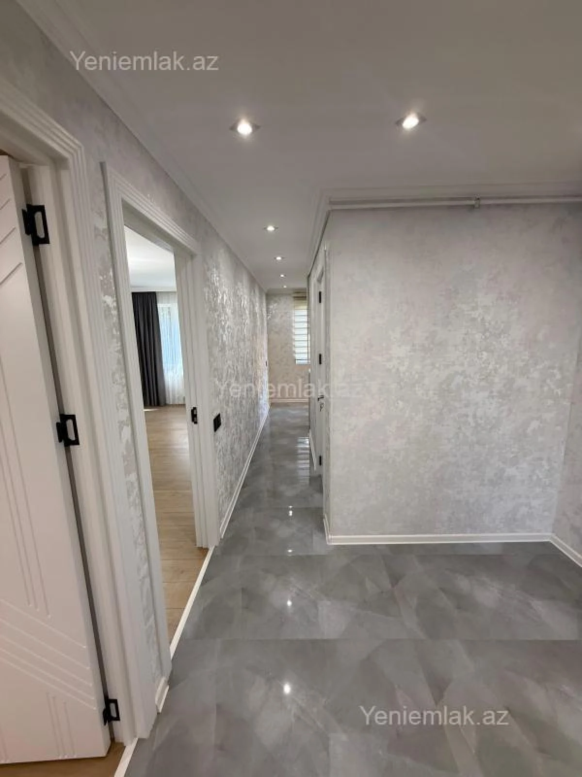 Satılır 3 otaqlı köhnə tikili 75 m²