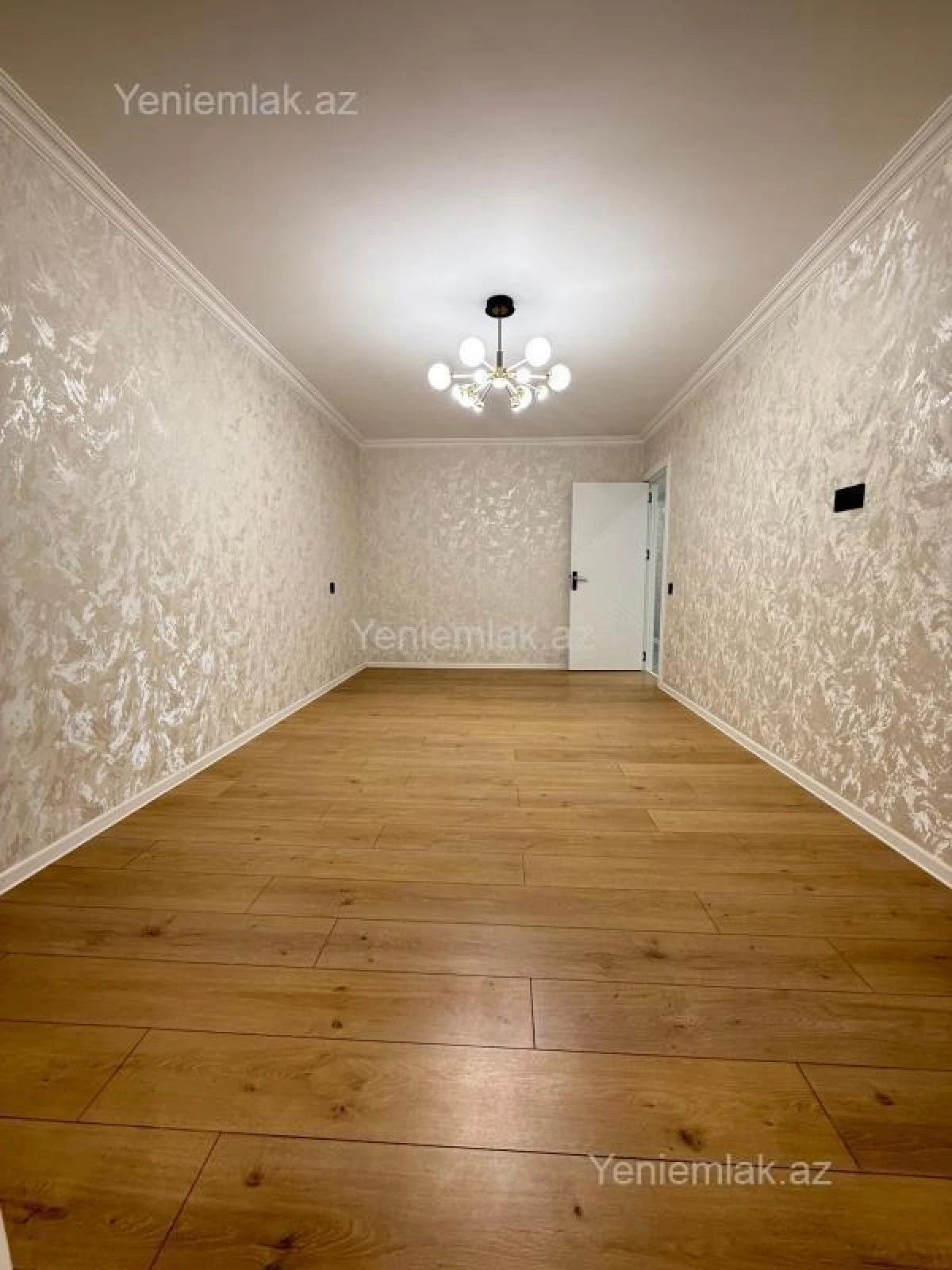 Satılır 3 otaqlı köhnə tikili 75 m²