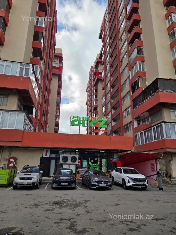 Satılır 3 otaqlı yeni tikili 70 m²