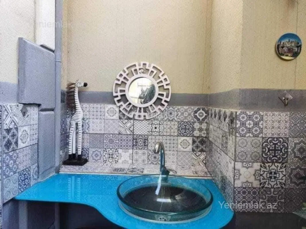 Satılır 4 otaqlı həyət evi 100 m²