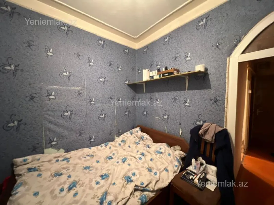 Satılır 2 otaqlı köhnə tikili 37 m²