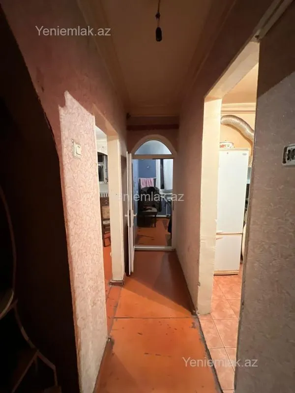 Satılır 2 otaqlı köhnə tikili 37 m²