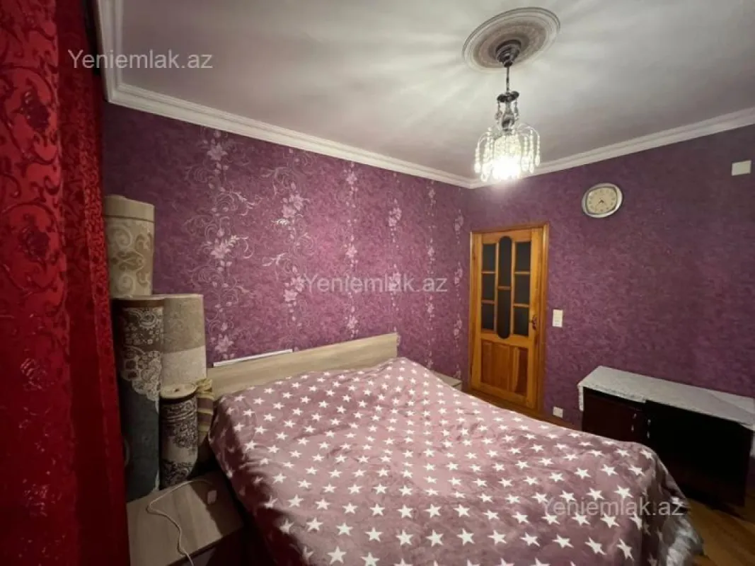 Satılır 3 otaqlı köhnə tikili 55 m²