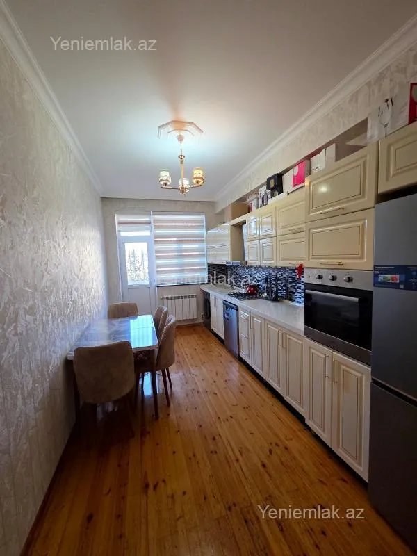 Satılır 2 otaqlı yeni tikili 78 m²