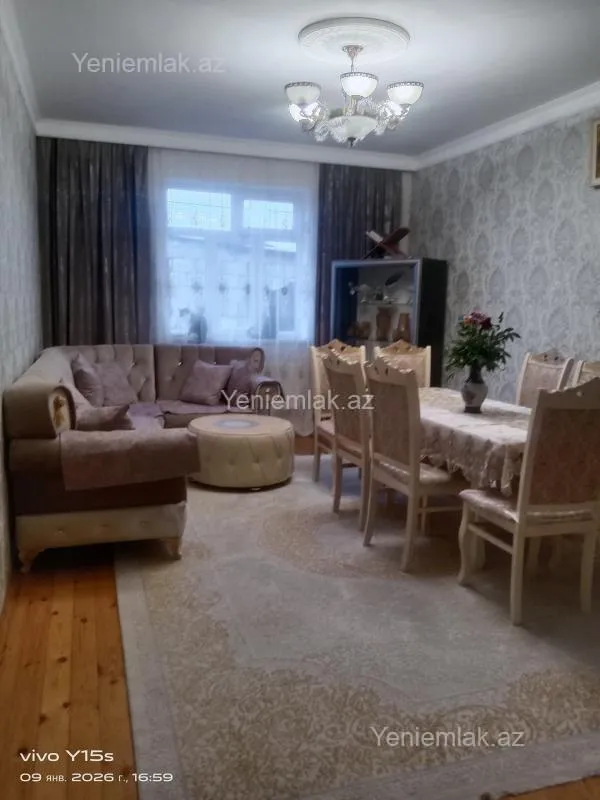 Satılır 4 otaqlı həyət evi 140 m²