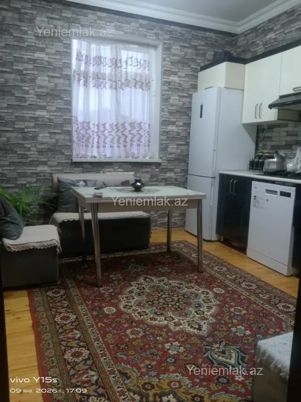 Satılır 4 otaqlı həyət evi 140 m²
