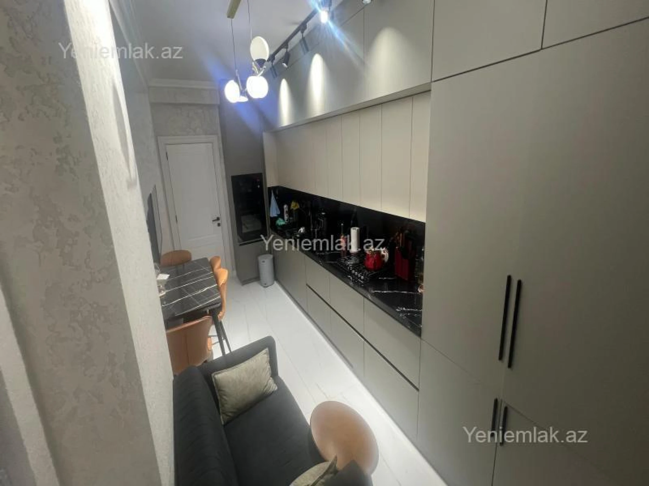 Satılır 3 otaqlı yeni tikili 94 m²