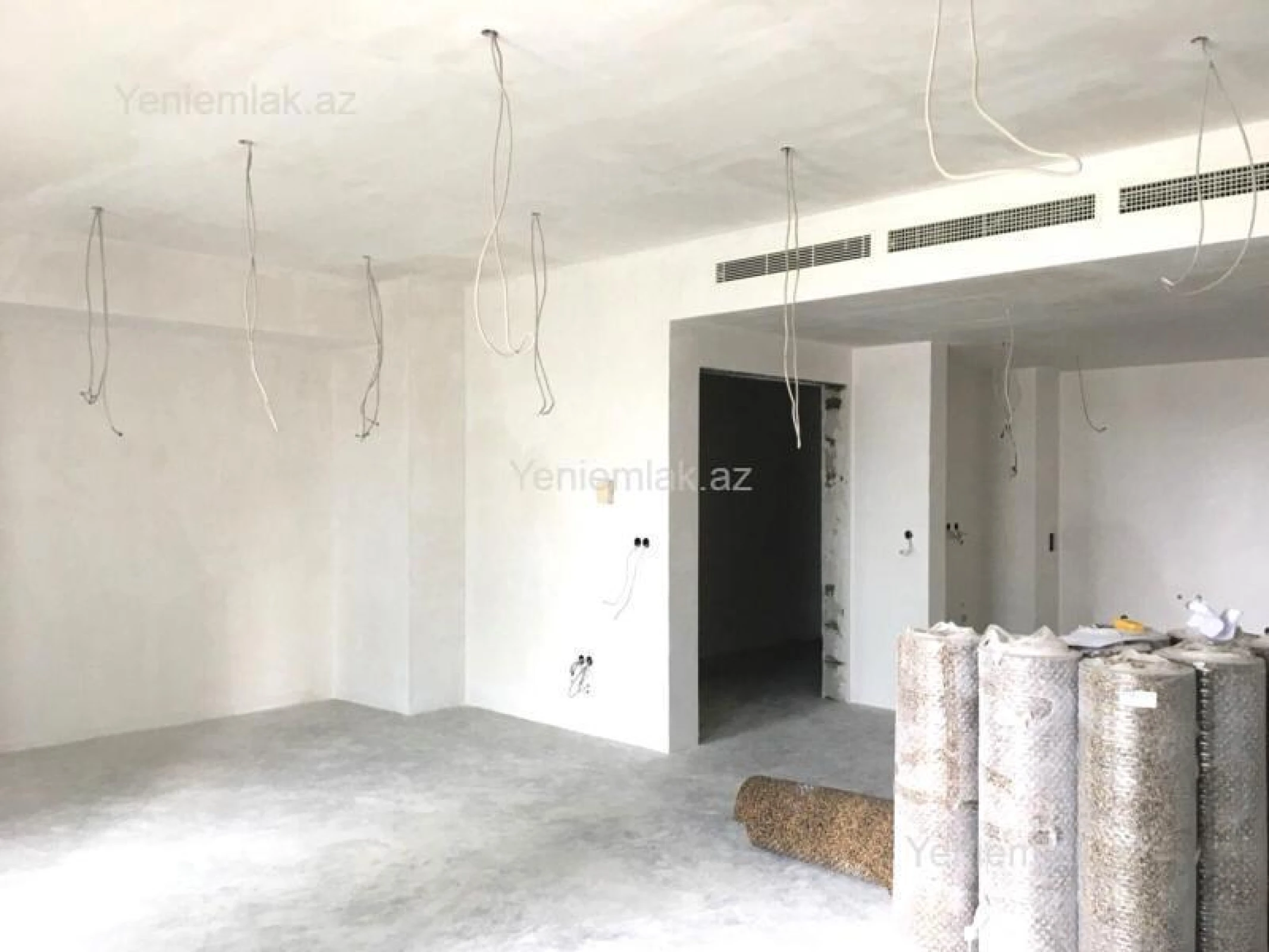Satılır 4 otaqlı yeni tikili 180 m²
