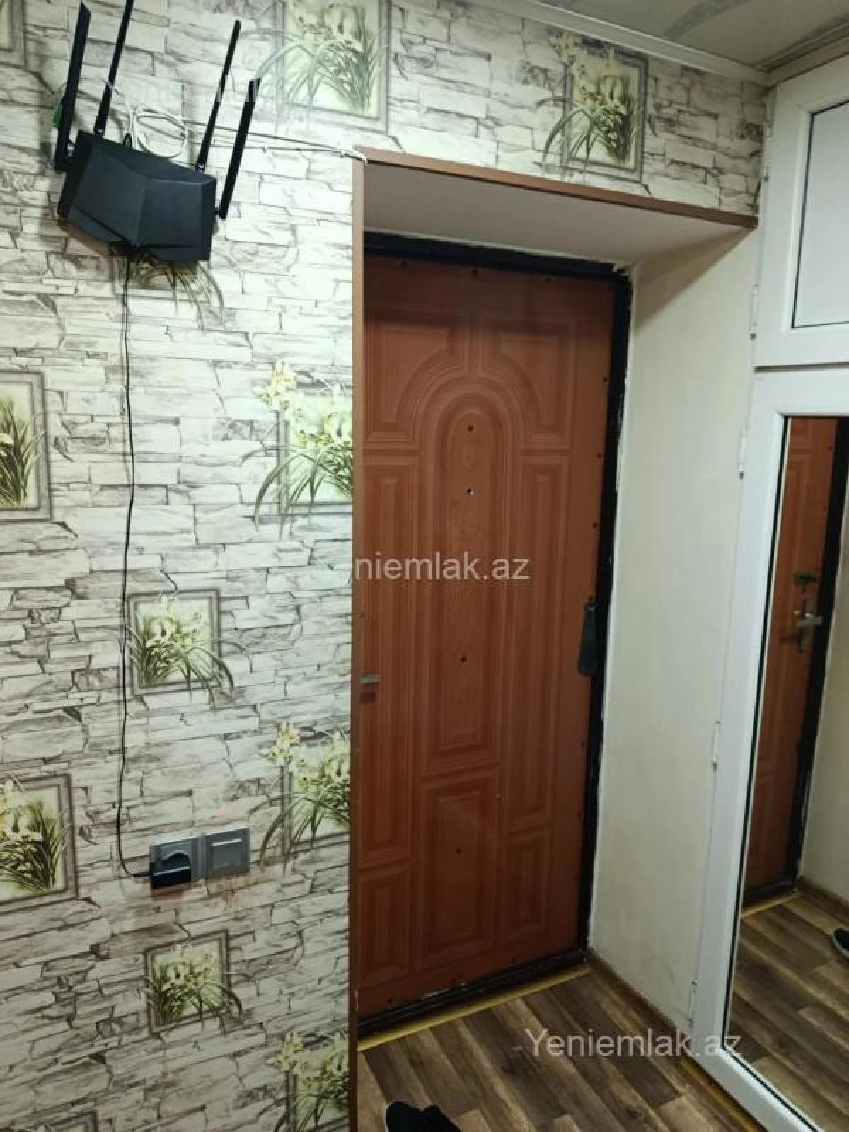 Satılır 2 otaqlı köhnə tikili 48 m²