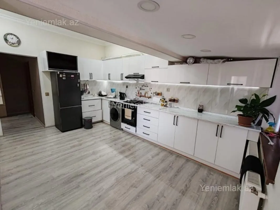 Satılır 2 otaqlı yeni tikili 56 m²