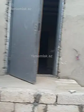 Satılır 2 otaqlı həyət evi 81 m²