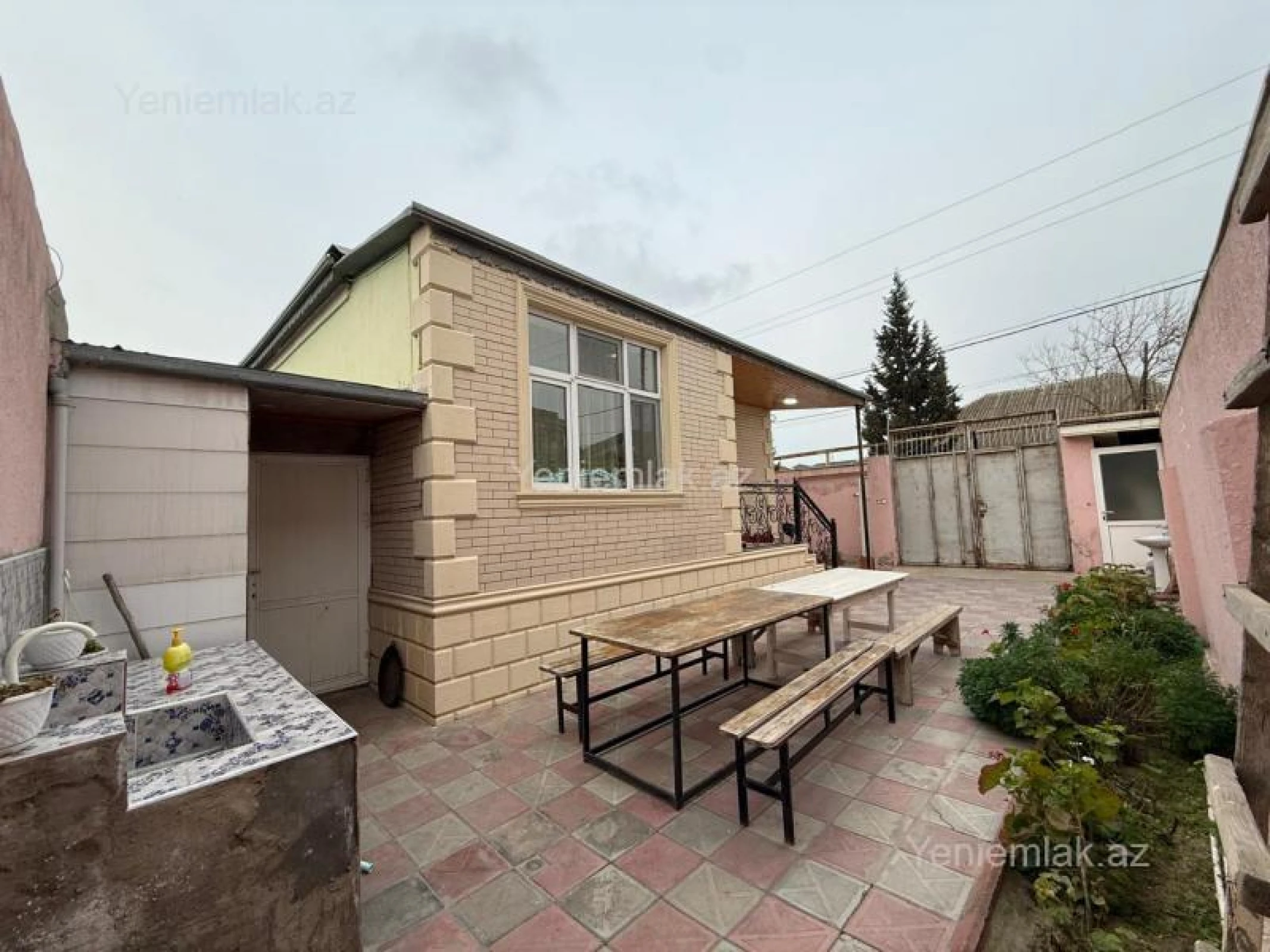 Satılır 5 otaqlı həyət evi 110 m²