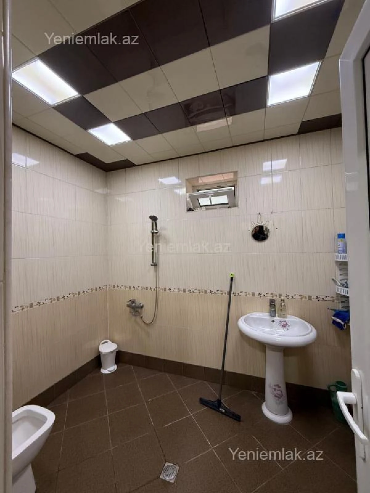 Satılır 5 otaqlı həyət evi 110 m²