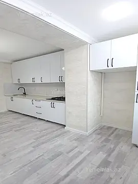 Satılır 2 otaqlı köhnə tikili 75 m²