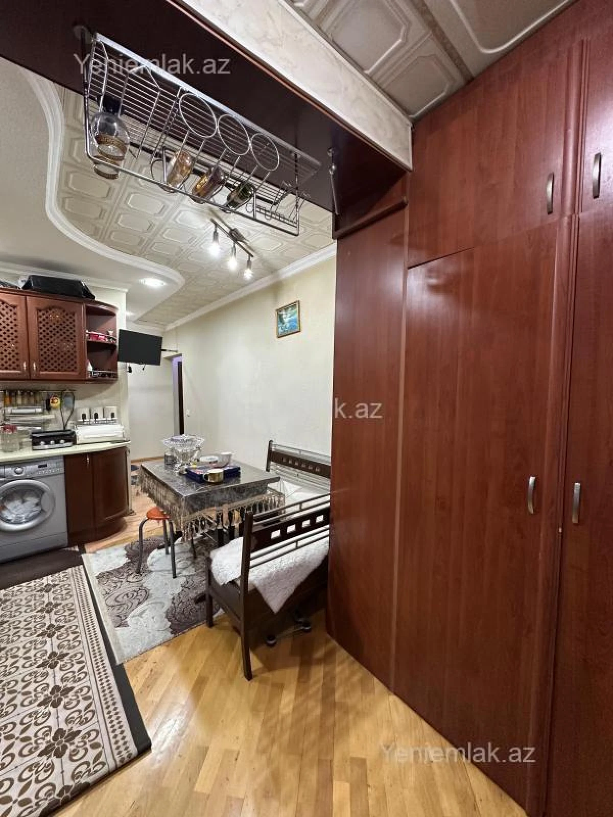 Satılır 3 otaqlı köhnə tikili 80 m²