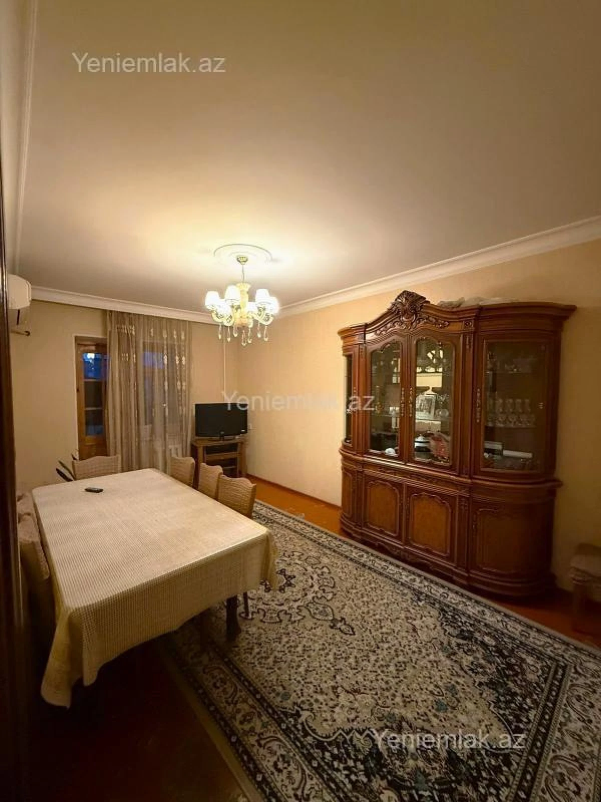 Satılır 4 otaqlı köhnə tikili 99 m²