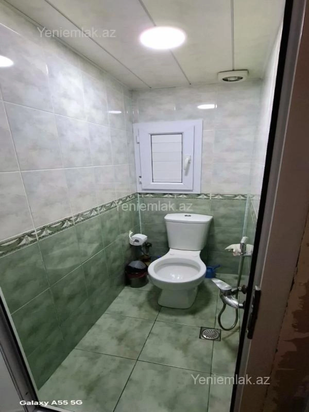 Satılır 4 otaqlı köhnə tikili 99 m²