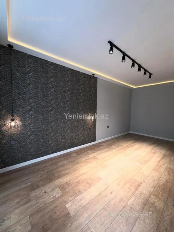 Satılır 3 otaqlı yeni tikili 100 m²