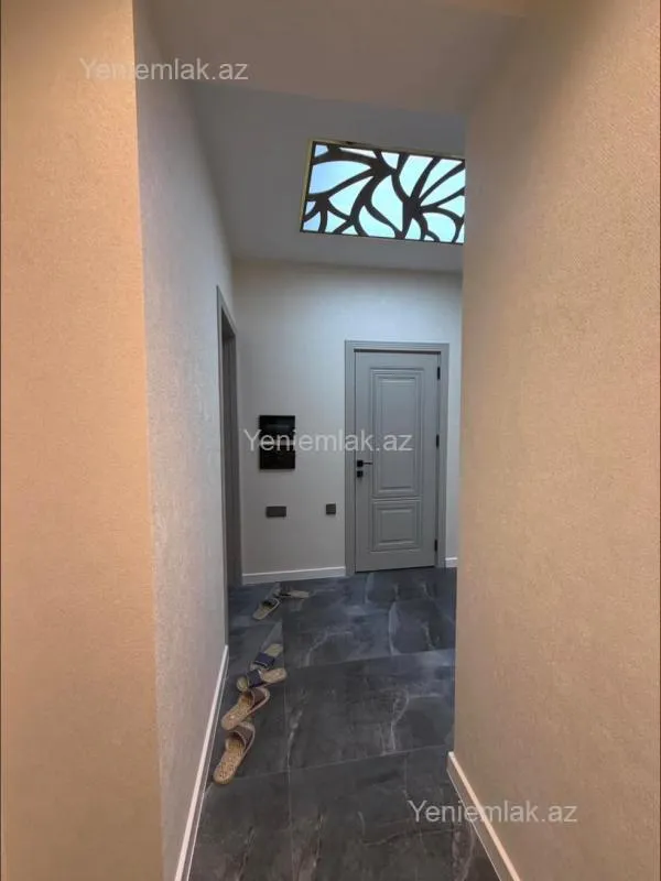 Satılır 3 otaqlı yeni tikili 100 m²