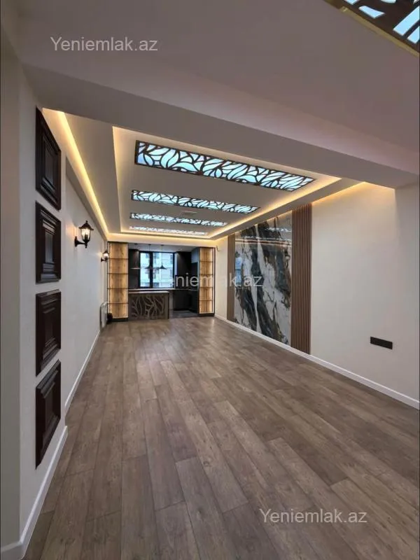 Satılır 3 otaqlı yeni tikili 100 m²