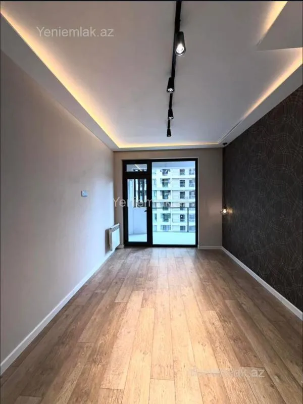 Satılır 3 otaqlı yeni tikili 100 m²