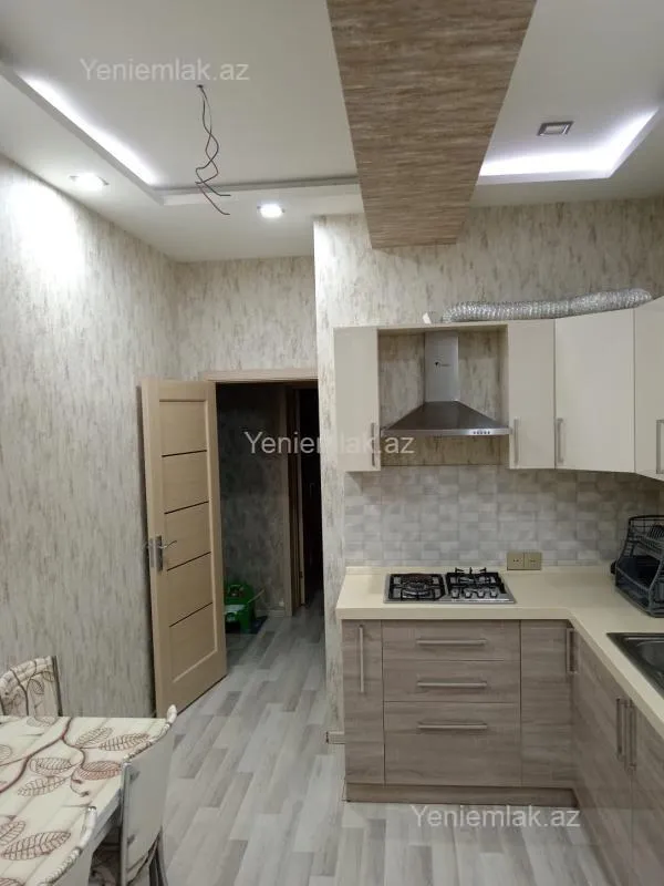 Satılır 2 otaqlı yeni tikili 60 m²