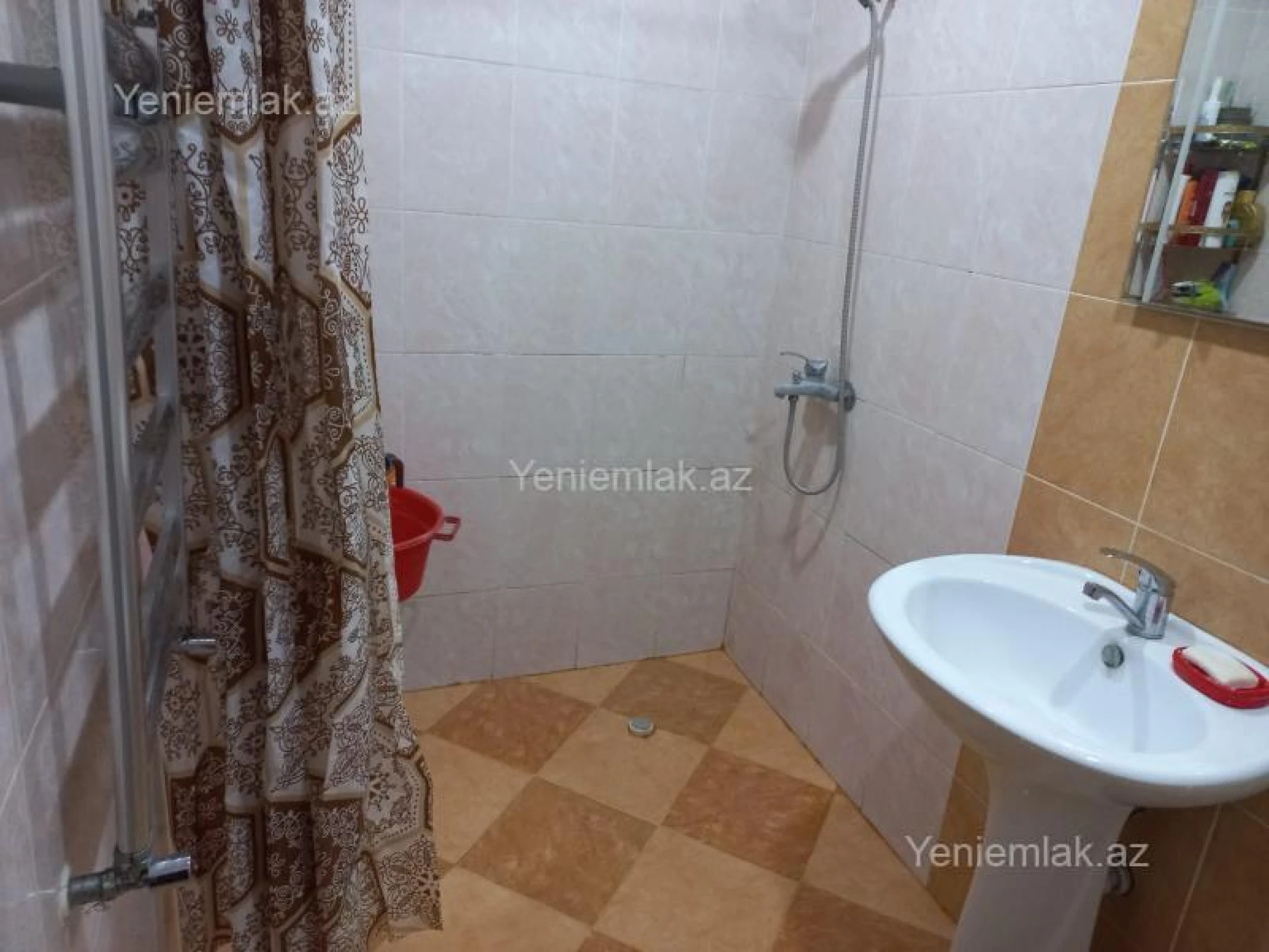 Satılır 2 otaqlı yeni tikili 84 m²