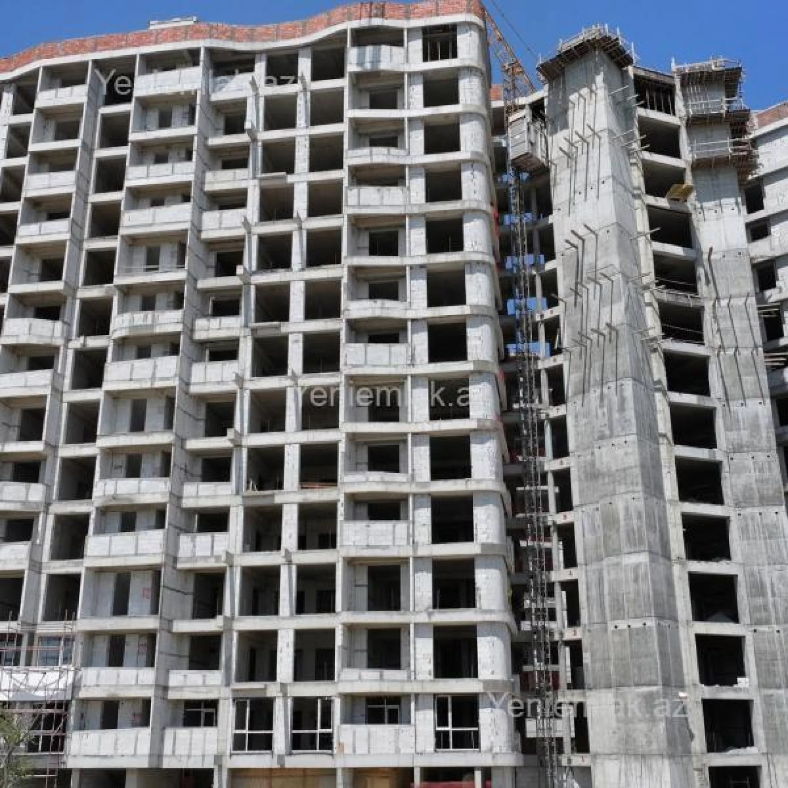 Satılır 2 otaqlı yeni tikili 61 m²