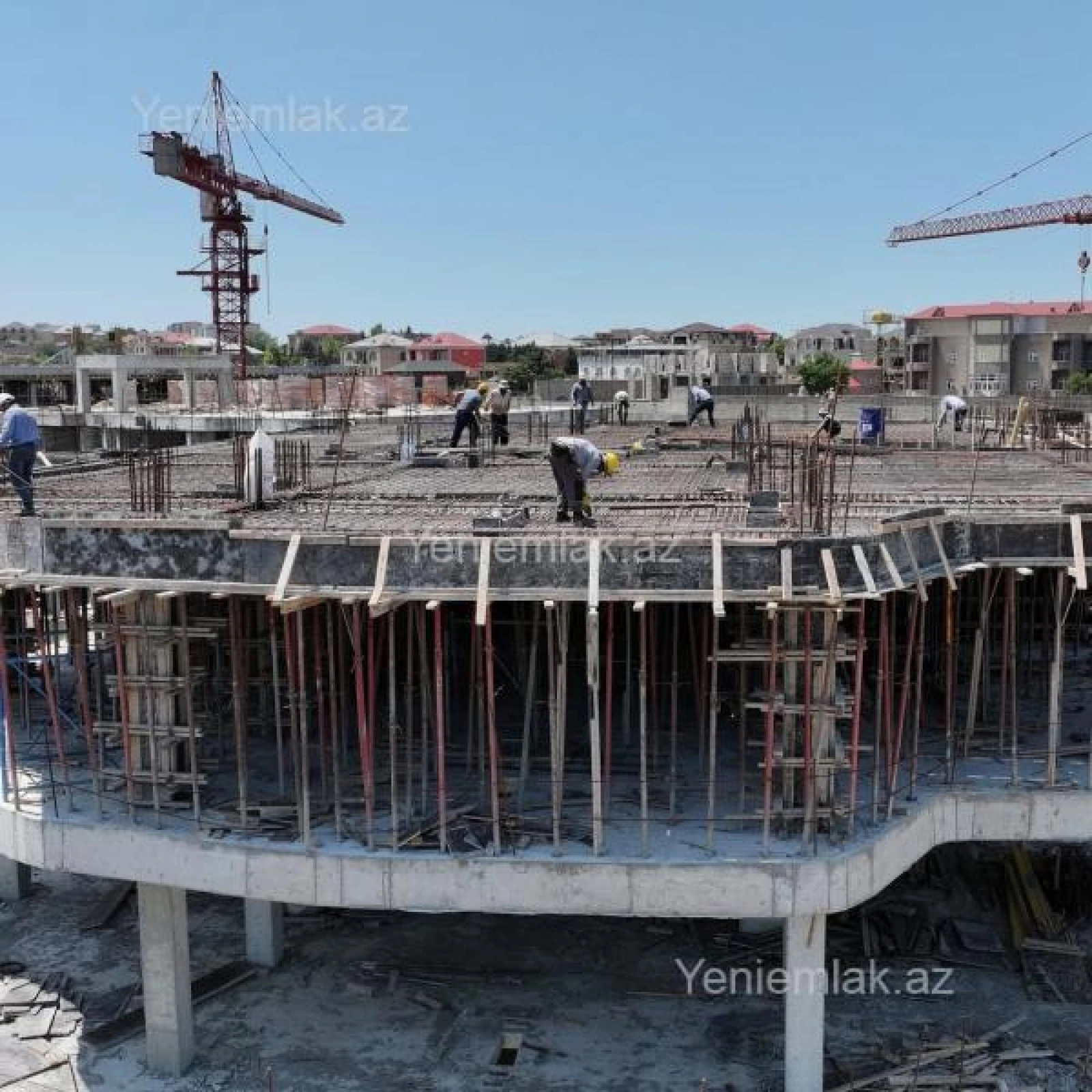 Satılır 2 otaqlı yeni tikili 61 m²