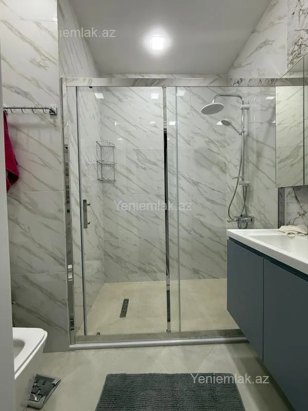 Satılır 2 otaqlı yeni tikili 88 m²