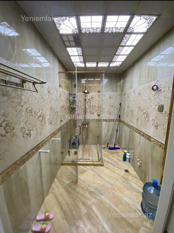 Satılır 3 otaqlı yeni tikili 123 m²